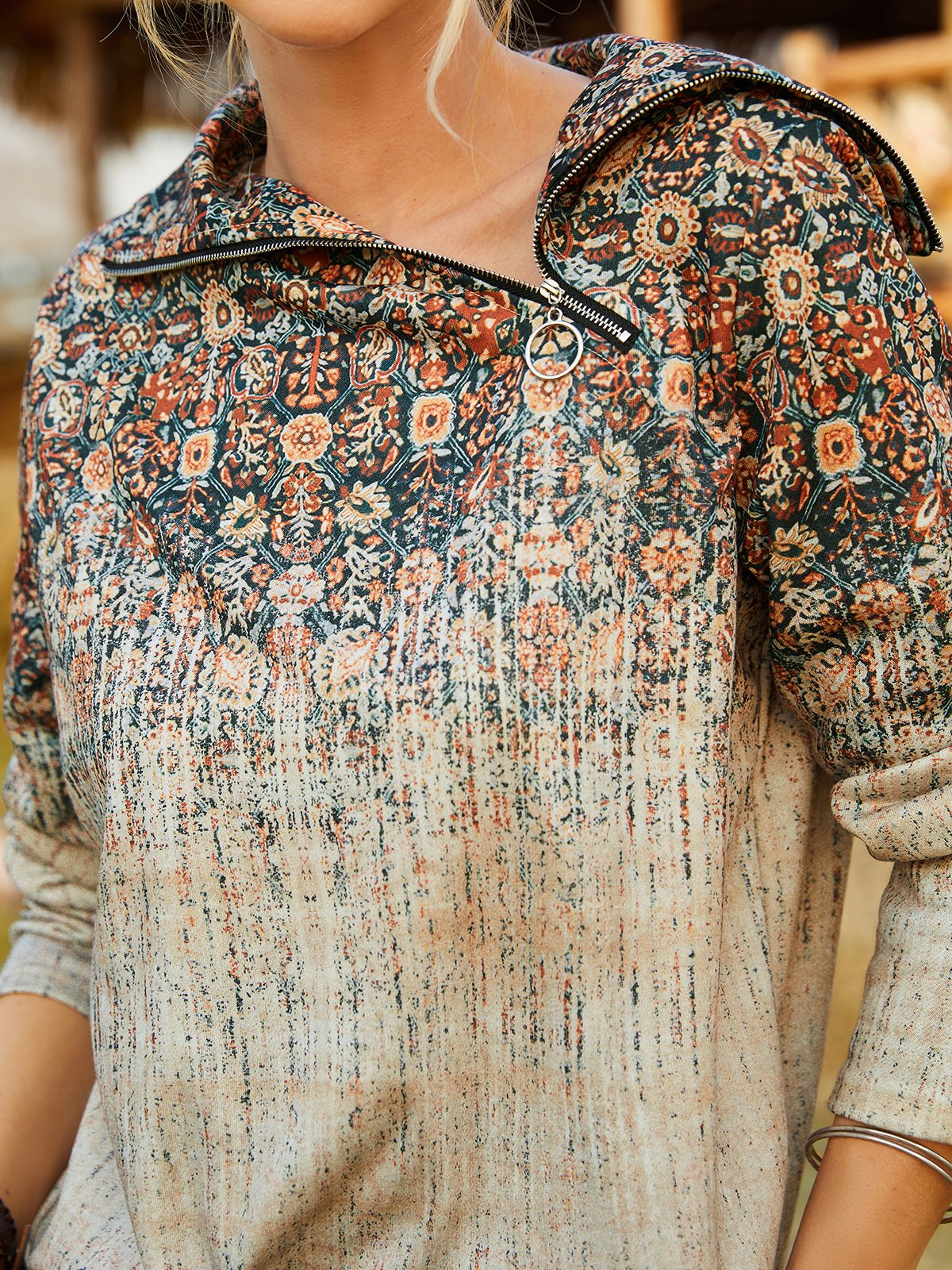 Ethnic Regular Fit Asymmetrical Sweatshirt