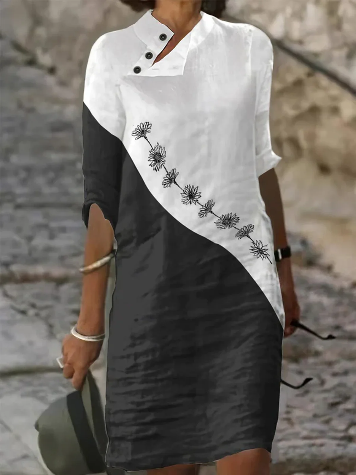 JFN Women's Artistic Black and White Flower Half Length Skirt