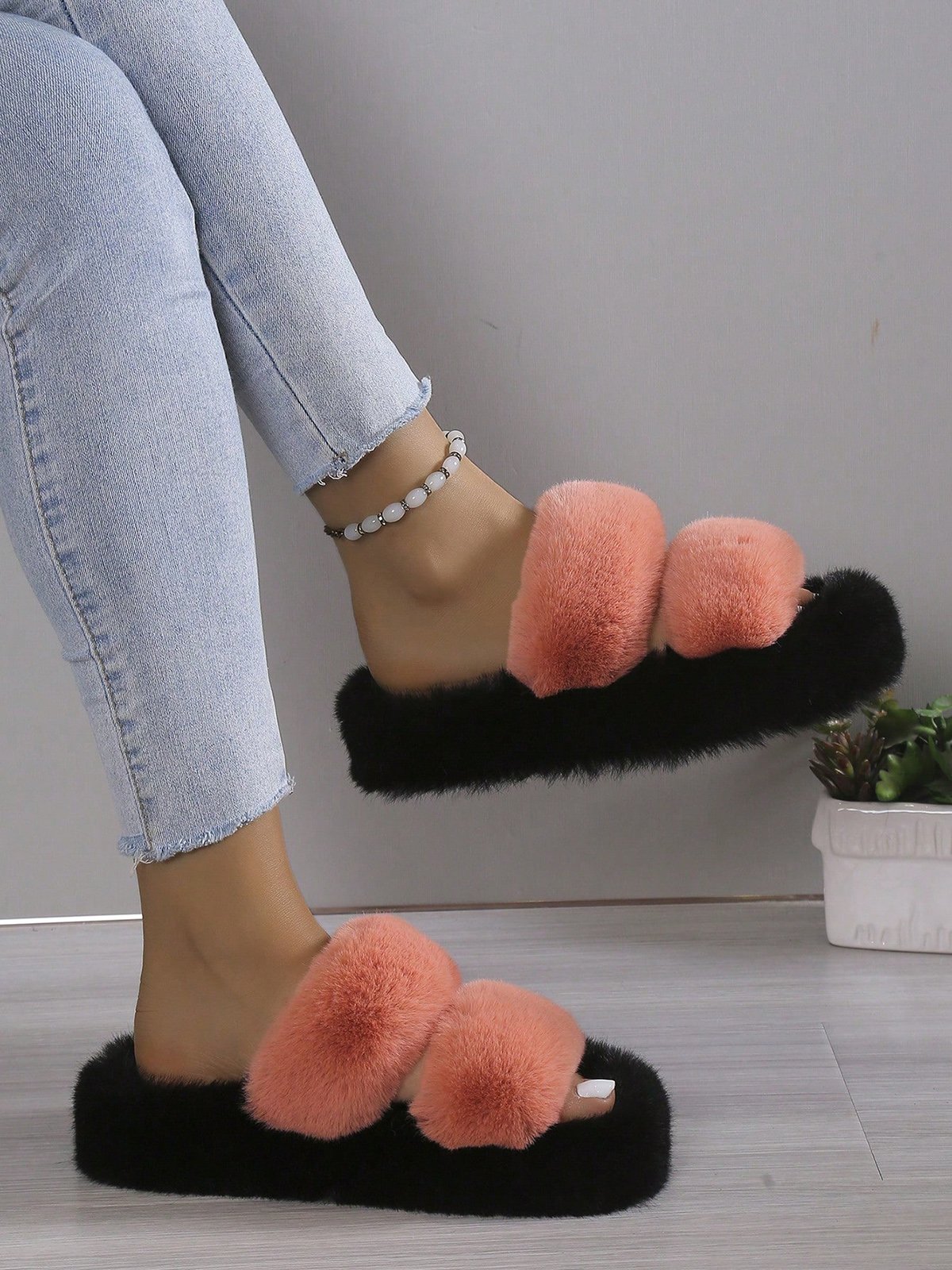 Casual Color Block Double Strap Fluffy Slippers