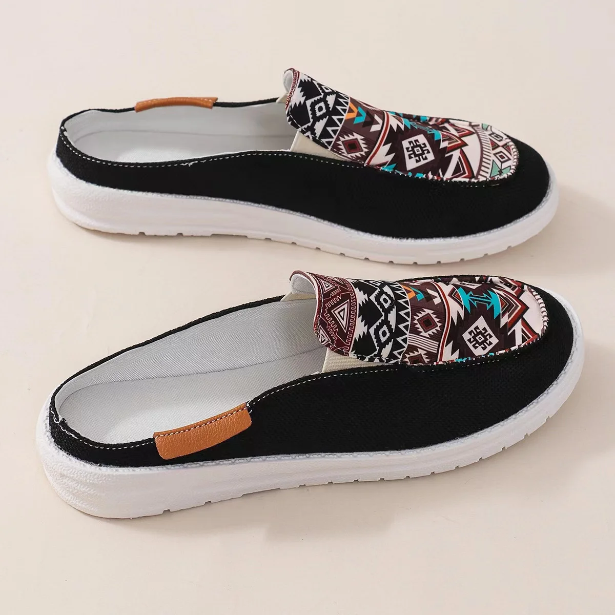 Casual Fabric Ethnic All Season Loafers