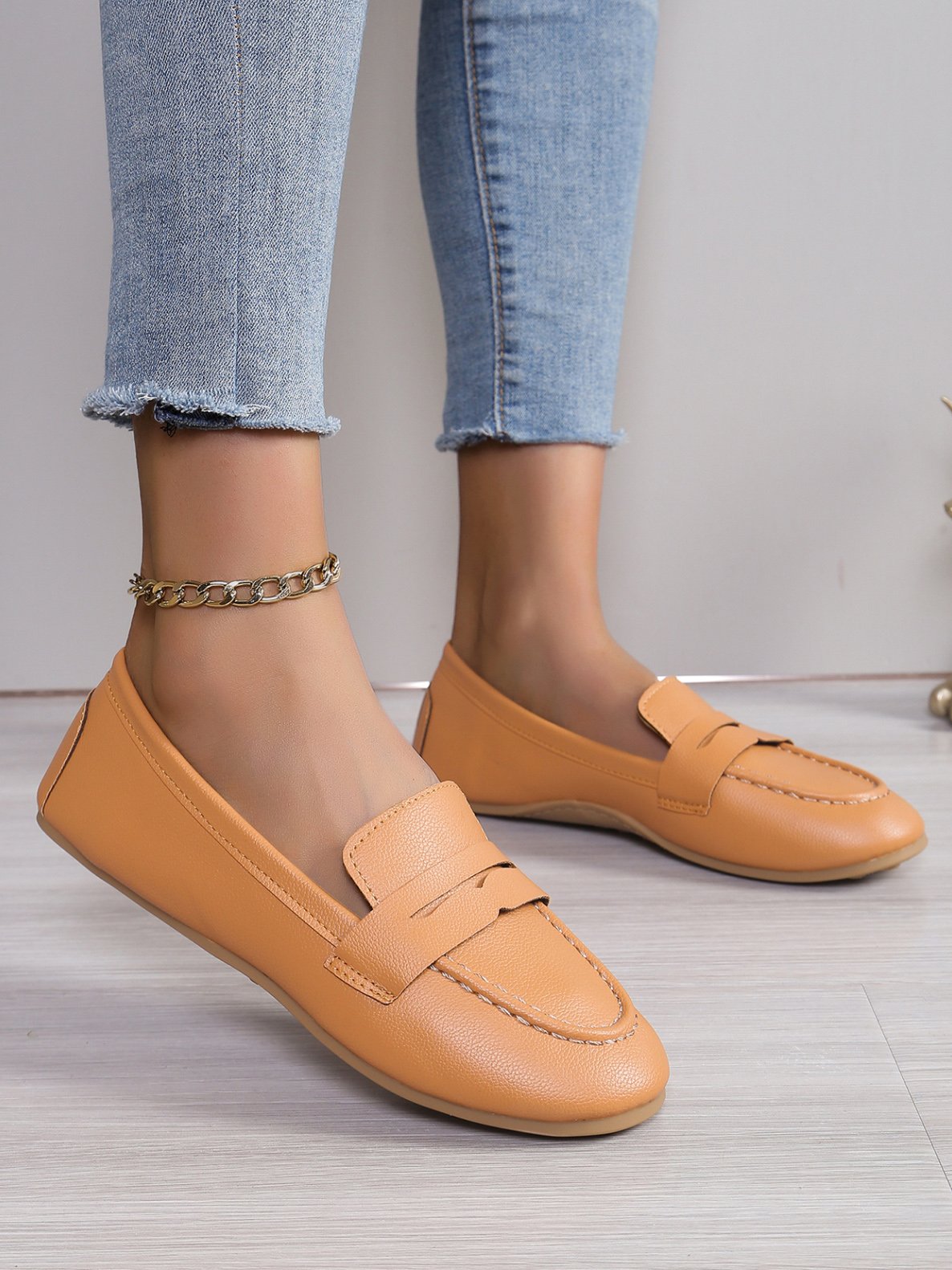 All Season Pu Plain Shallow Shoes