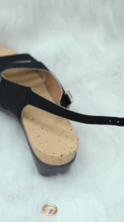 Elegant Imitation Pearl Adjustable Buckle Thong Sandals