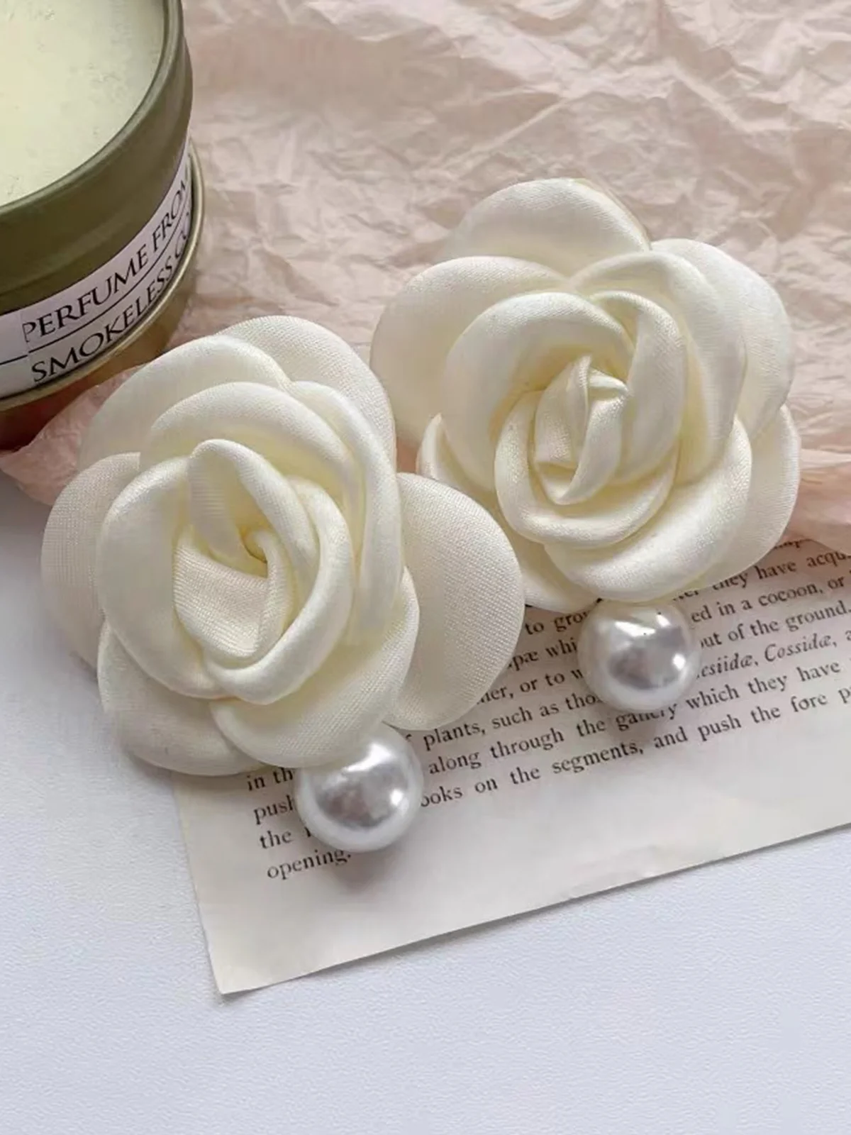 Elegant Flower Imitation Pearl Dangle Earrings