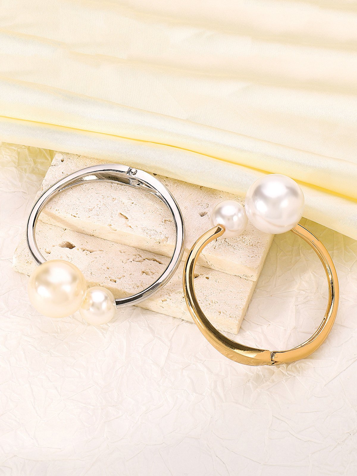 Elegant Asymmetrical Faux Pearl Cuff Bracelet