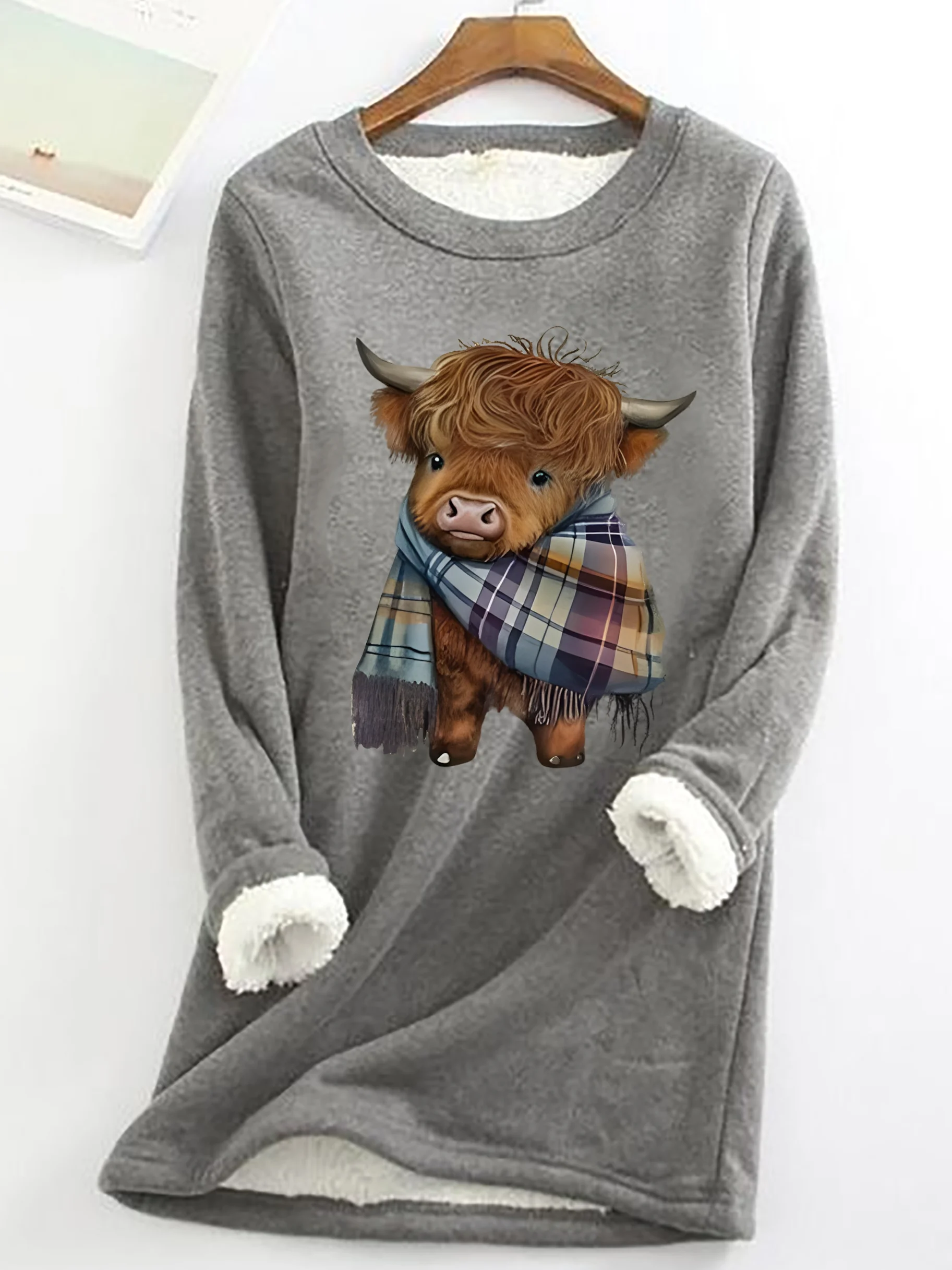 Women's Crew Neck Cattle Casual Spring/Fall Long Sleeve Sweatshirt