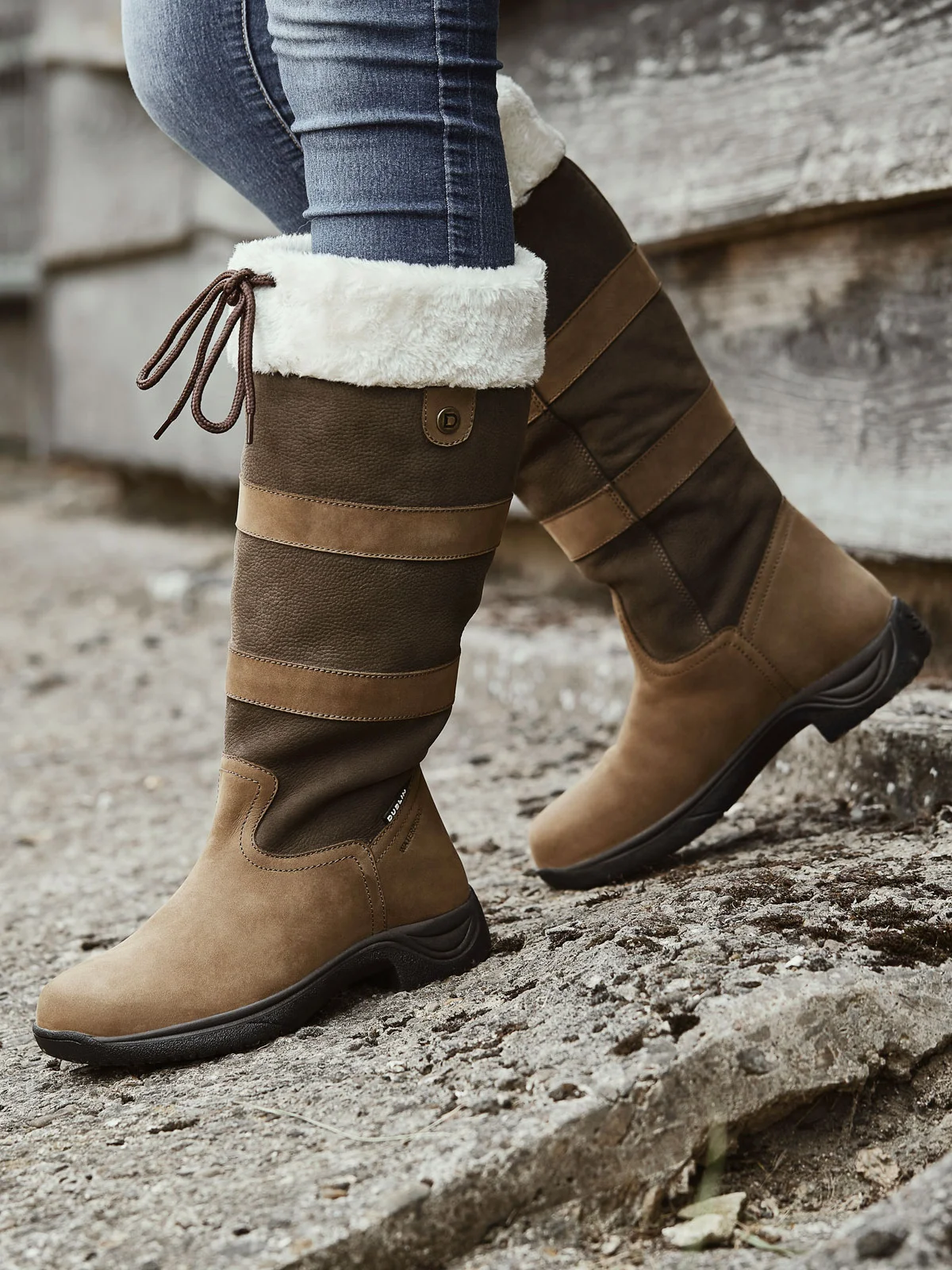 Leather Contrast Stitching Winter Cotton-Padded Boots