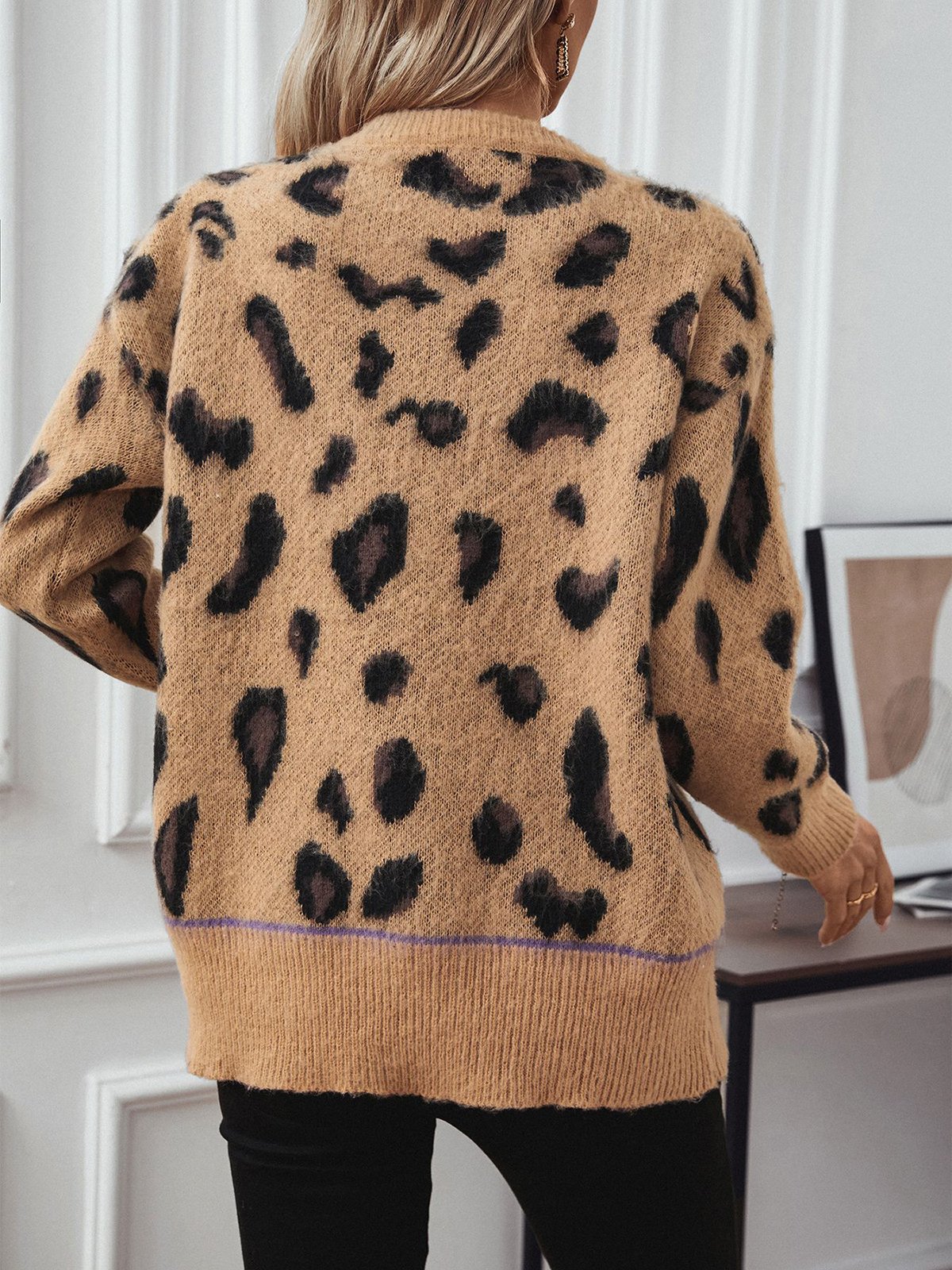 Women's Winter Leopard Casual Long Sleeve Crew Neck Sweater