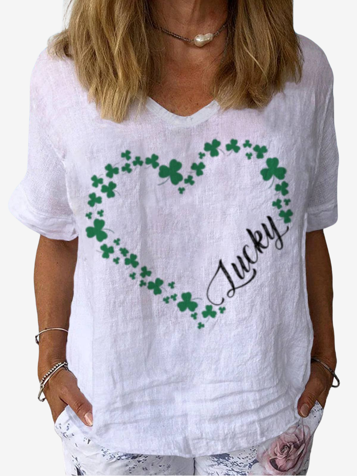 Women's St Patricks Day Shamrock Love Print Short Sleeve V Neck Cotton T-Shirt