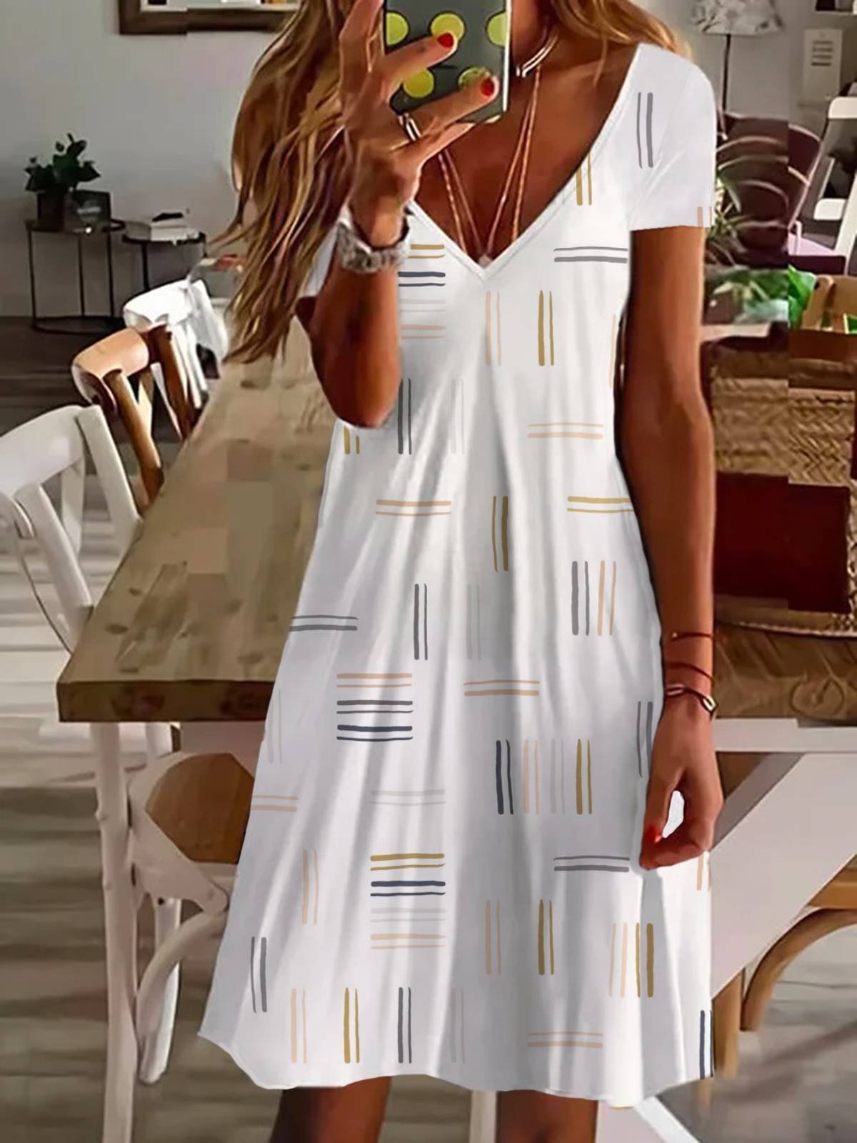 Women's Striped Short Sleeve Summer Printing Dress V Neck Daily Casual Knee Length T-Shirt Dress H-Line Dress