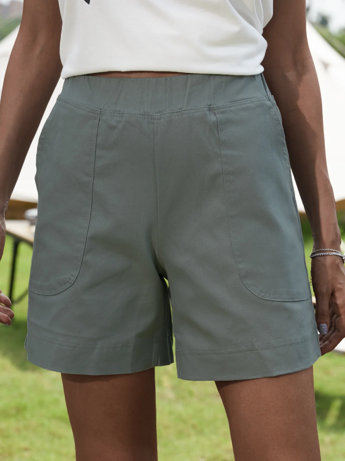 JFN Cotton-blend Solid Pocketed Casual Shorts