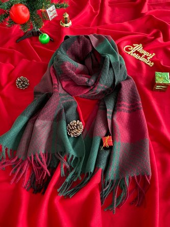 Christmas Red and Green Plaid Pattern Contrasting Cashmere Scarf Festive Party Scarf Autumn Winter Warmth