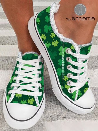 Green Shamrock Print Fringe Hem Canvas Shoes