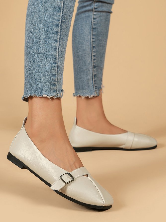 Women's Pu Plain Buckle Slip On Flat Shoes