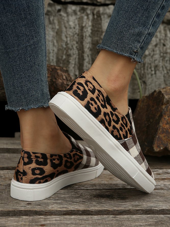 Plus Size Casual Leopard Split Joint Plaid Canvas Slip On Flat Shoes