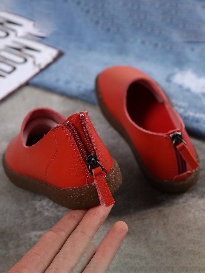 Solid Color Cowhide Zipper Soft Sole Casual Shoes
