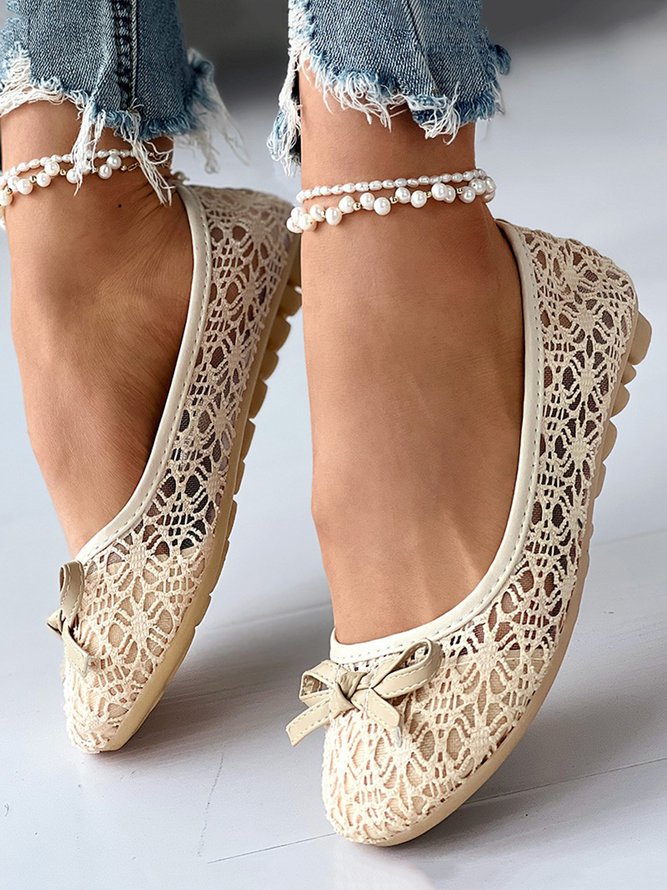 Elegant Hollow Out Lace Ballet Flats Bowknot Front Round Toe Shoes